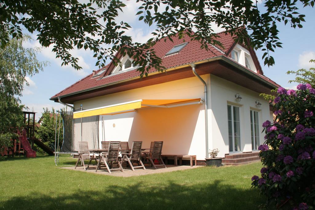 Holiday Home Prague Pruhonice Exterior photo